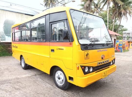 Eicher Schoolbus