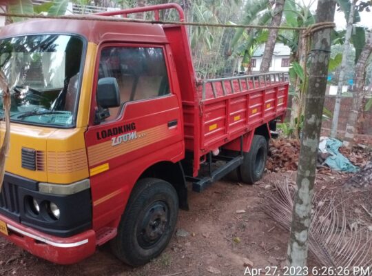 Mahindra Nissan Zoom 2016 model