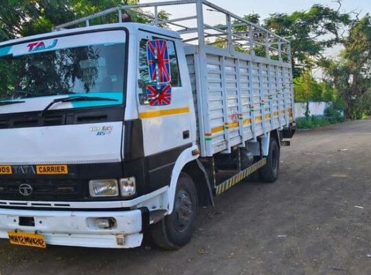 TATA 709 LPT BS4 (17 Fut)