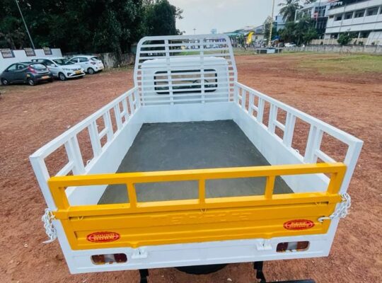 Mahindra Bolero Pickup MaxiTruck Plus