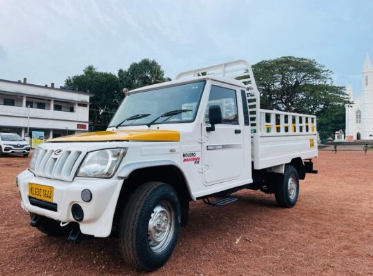 Mahindra Bolero Pickup MaxiTruck Plus