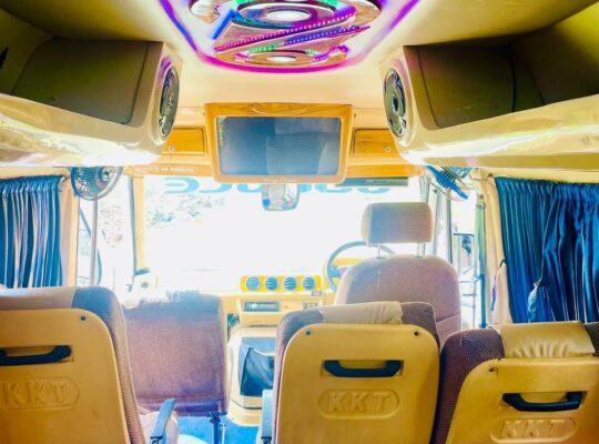 2014 TRAVELLER 12 SEAT