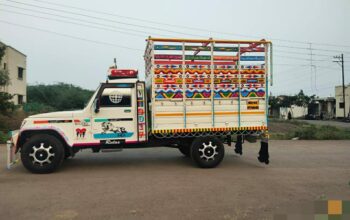 MAHiNDRA BOLERO PiKUP