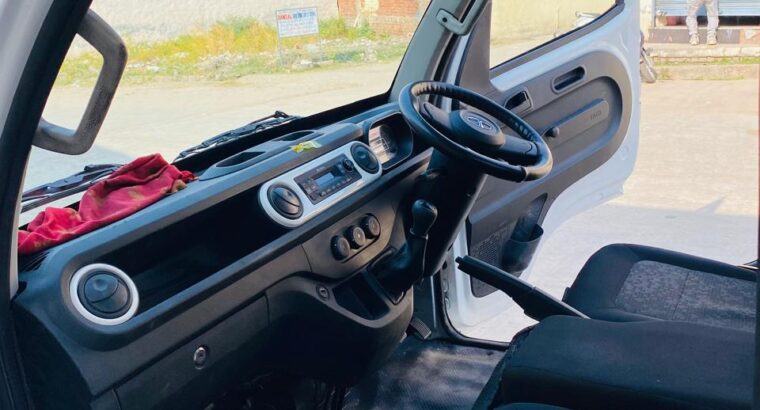 Tata intra V30 for sale
